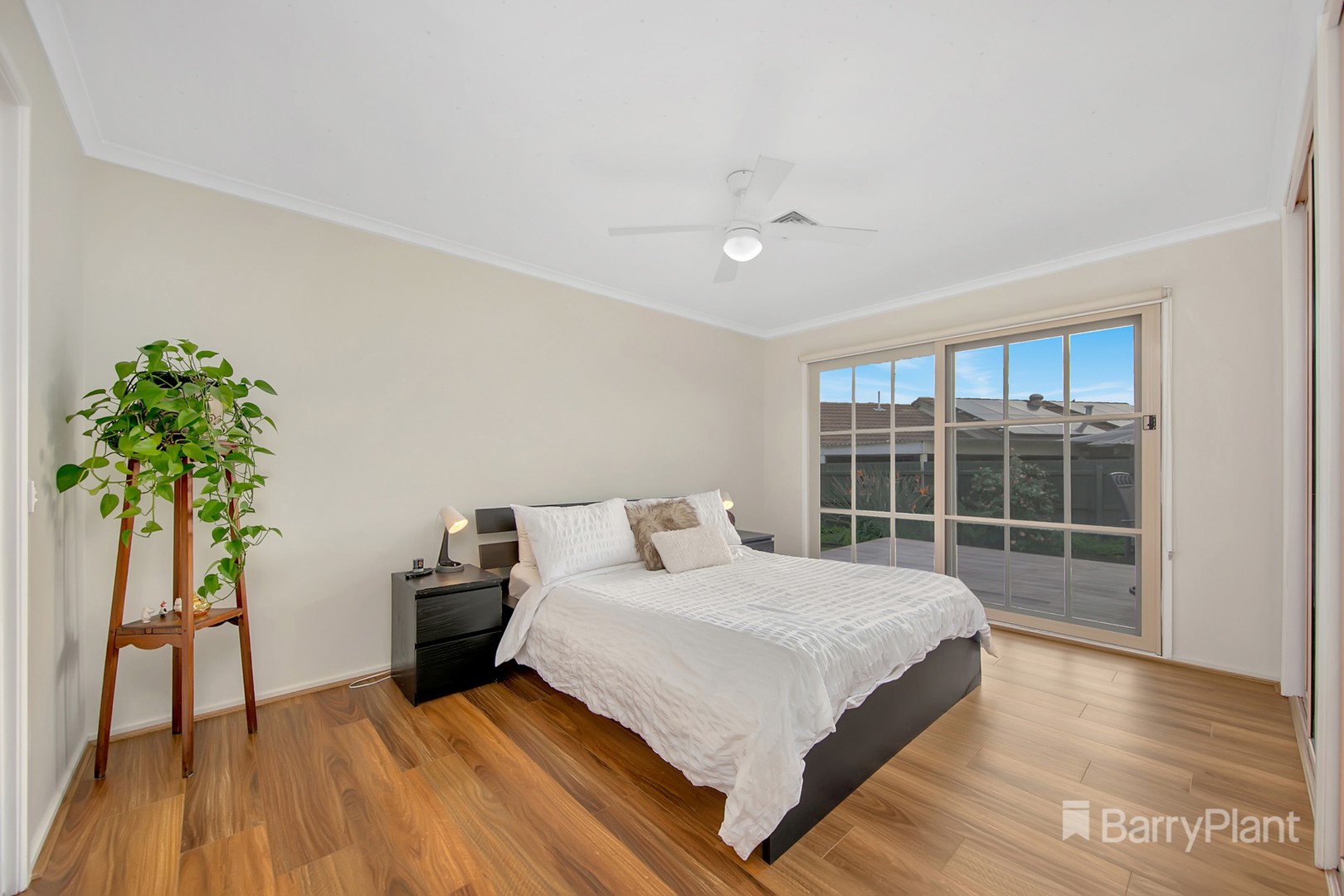 13 Royston Close, Mill Park, VIC 3082, Mill Park - Thumbnail 7