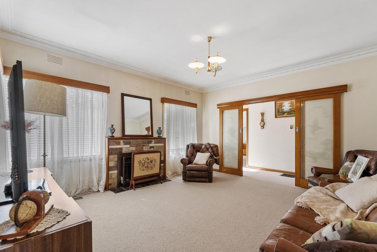 13 Ryan Street, Reservoir, VIC 3073, Reservoir - Thumbnail 4