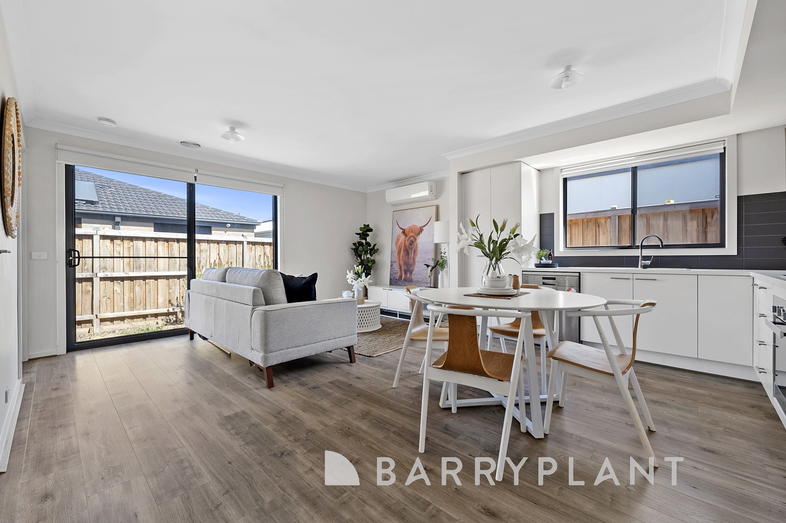 13 Scatter Road, Fraser Rise, VIC 3336, Fraser Rise - Thumbnail 7