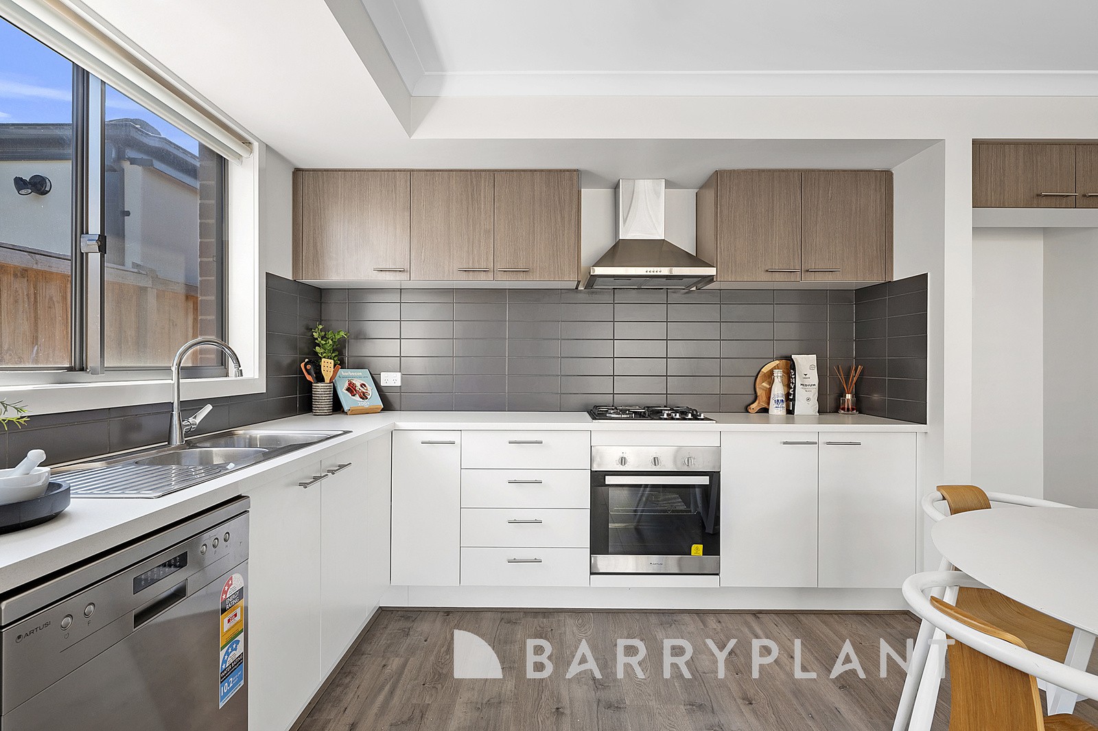 13 Scatter Road, Fraser Rise, VIC 3336, Fraser Rise - Thumbnail 8