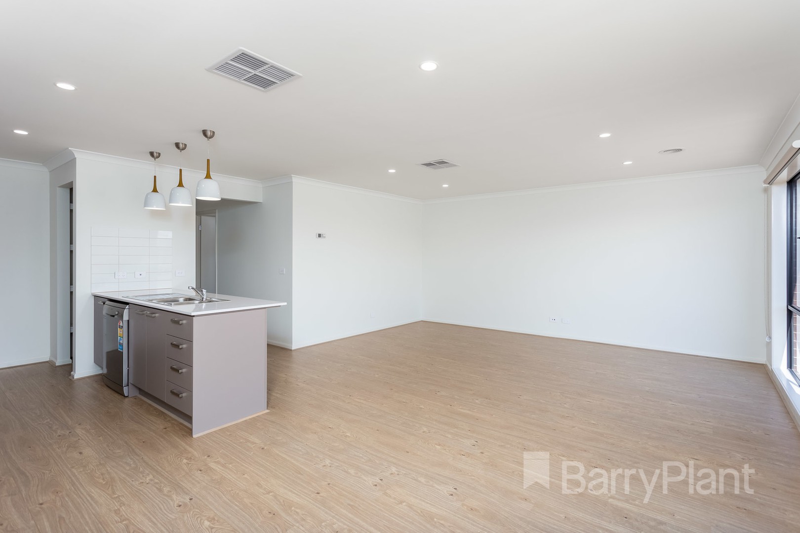 13 Schiller Street, Truganina, VIC 3029, Truganina - Thumbnail 8