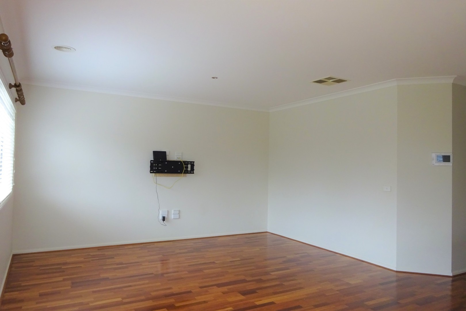 13 Scotney Road, Craigieburn, VIC 3064, Craigieburn - Thumbnail 5