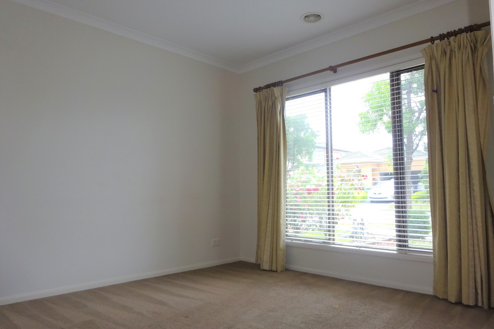 13 Scotney Road, Craigieburn, VIC 3064, Craigieburn - Thumbnail 7