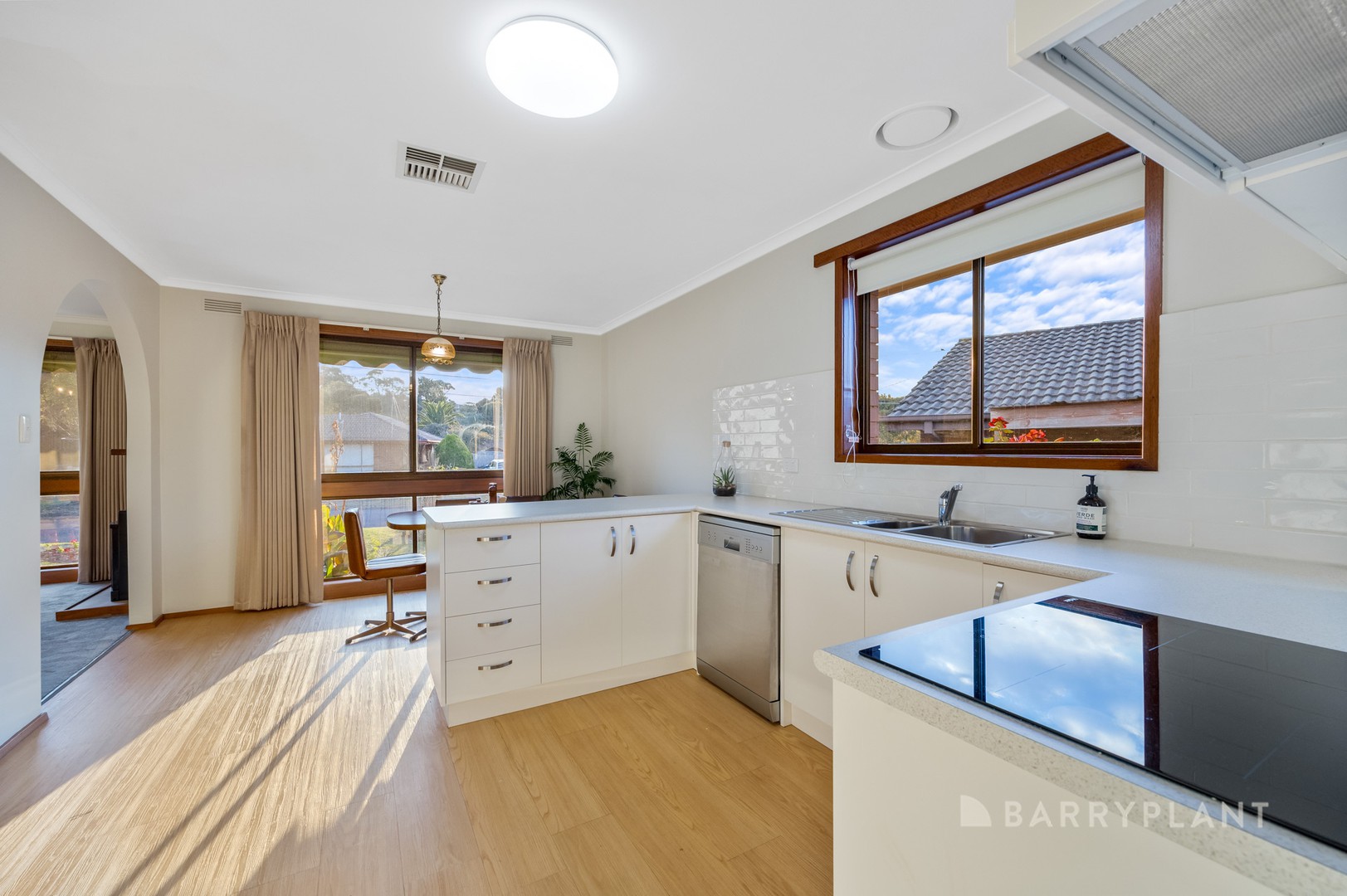 13 Semillon Grove, Mount Clear, VIC 3350, Mount Clear - Thumbnail 2