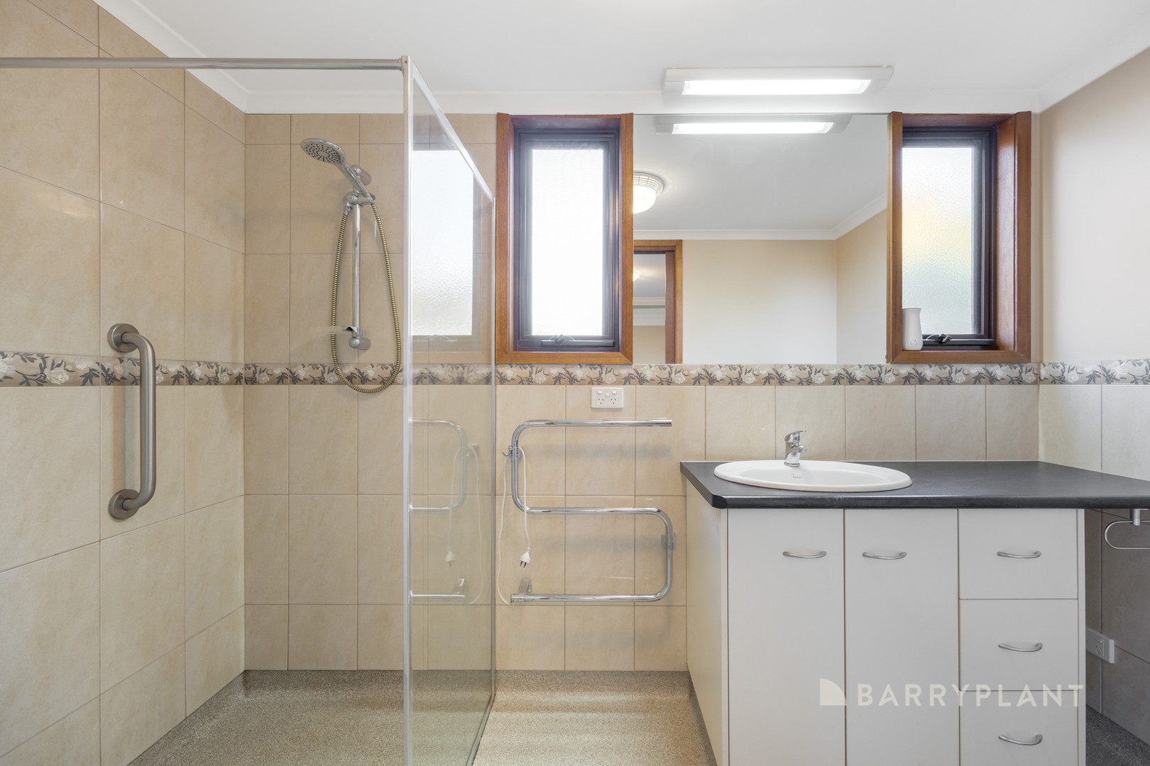 13 Semillon Grove, Mount Clear, VIC 3350, Mount Clear - Thumbnail 6