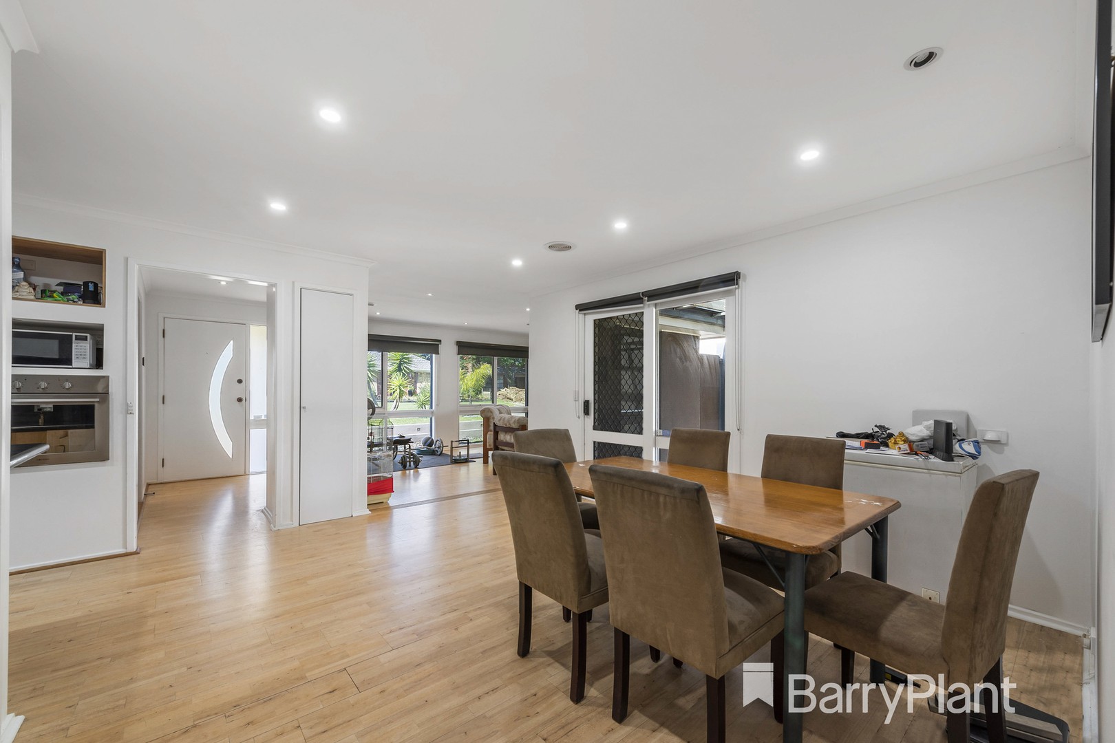 13 Sheepfold Crescent, Melton West, VIC 3337, Melton West - Thumbnail 3