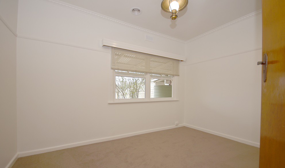 13 Shelley Street, Wendouree, VIC 3355, Wendouree - Thumbnail 3