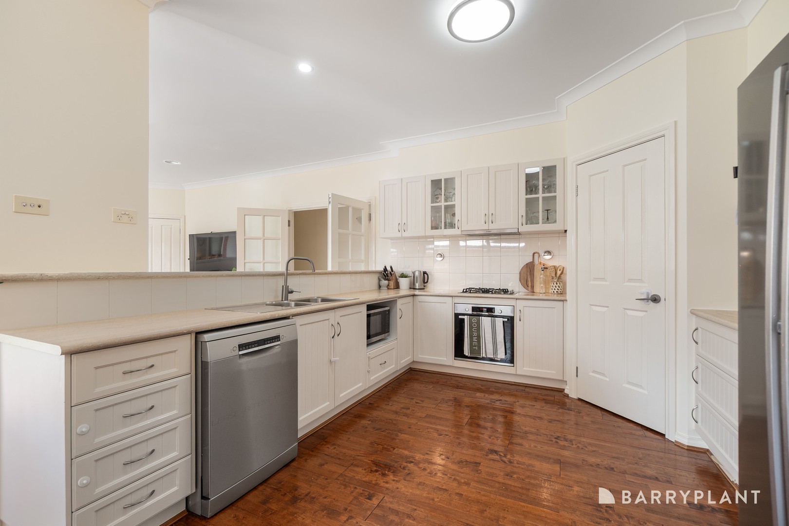 13 Sidney Nolan Place, Pakenham, VIC 3810 - Thumbnail 2 - 03/09/2026