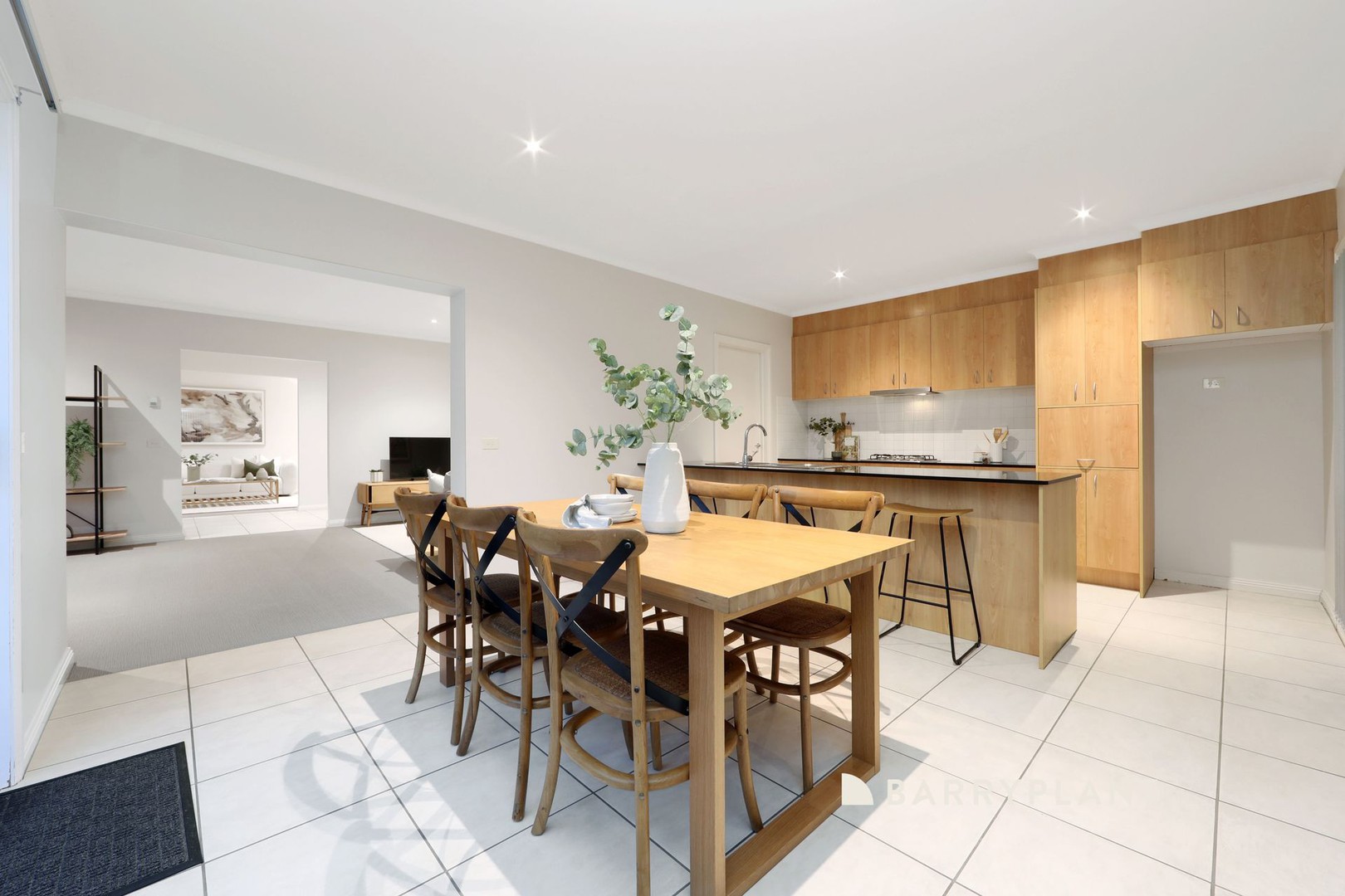 13 Sovereign Manors Crescent, Rowville, VIC 3178, Rowville - Thumbnail 3