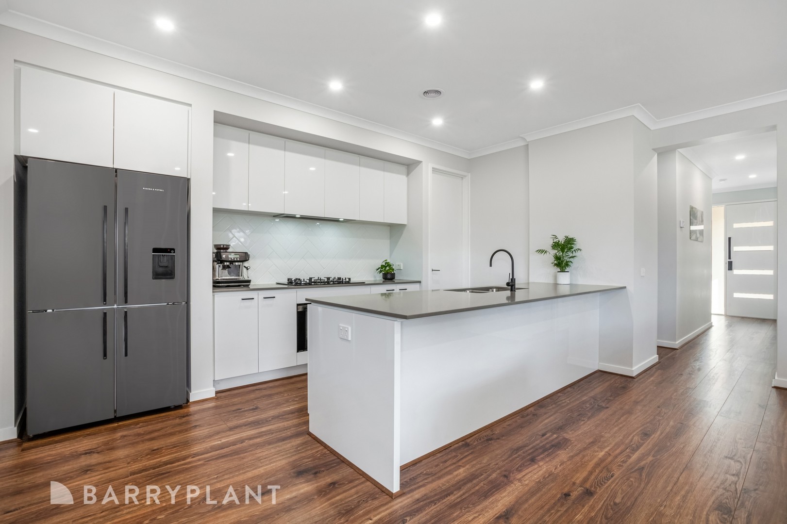 13 Spotted Harrier Street, Wallan, VIC 3756, Wallan - Thumbnail 2