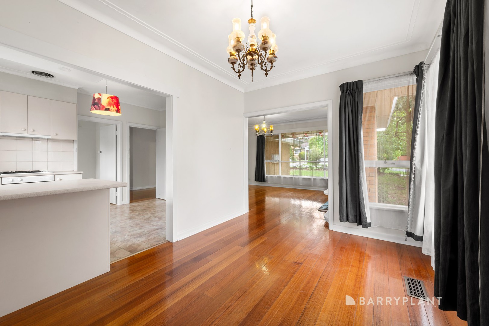 13 Springfield Road, Blackburn North, VIC 3130, Blackburn North - Thumbnail 3
