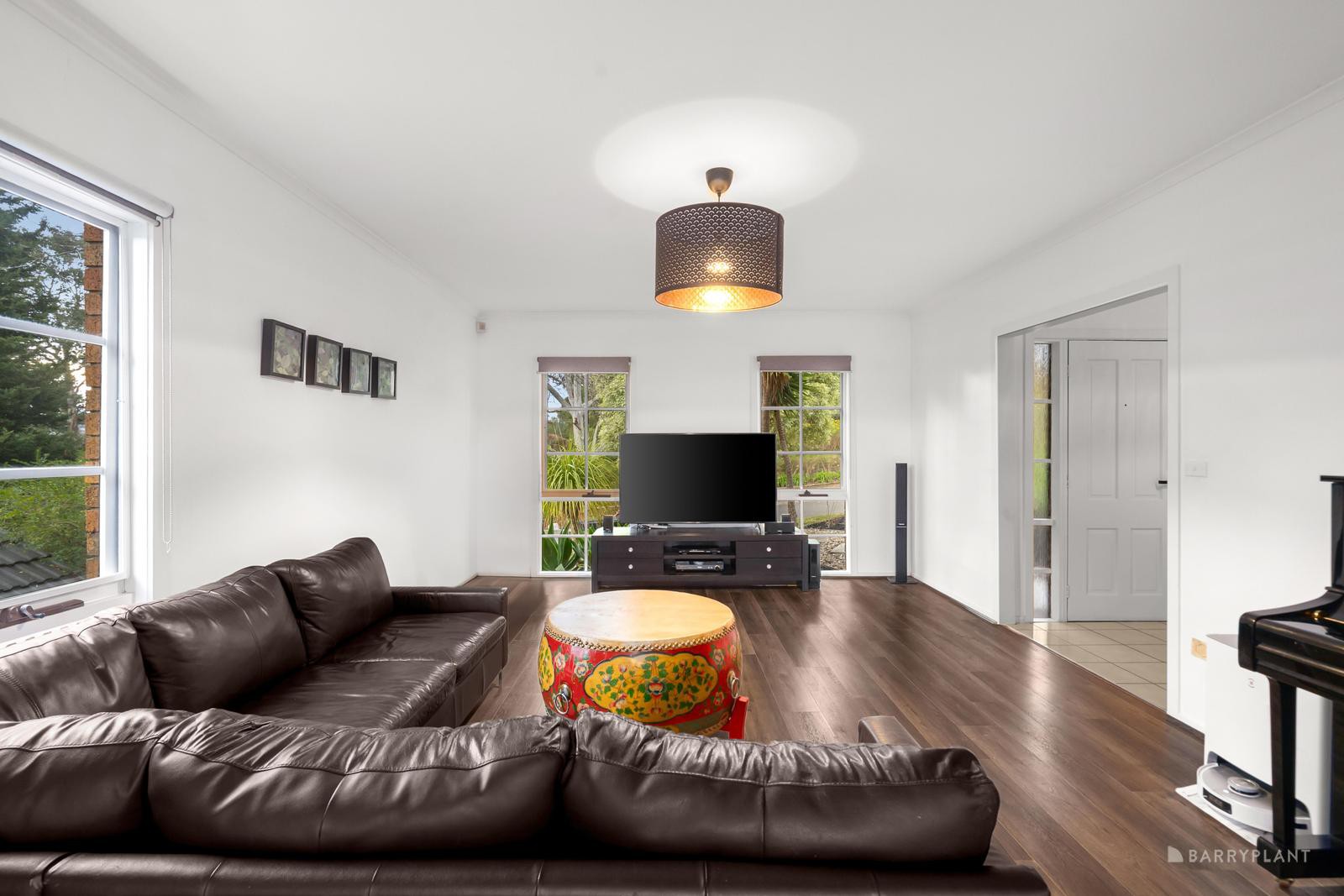 13 Standring Close, Donvale, VIC 3111 - Thumbnail 2 - 28/07/2025