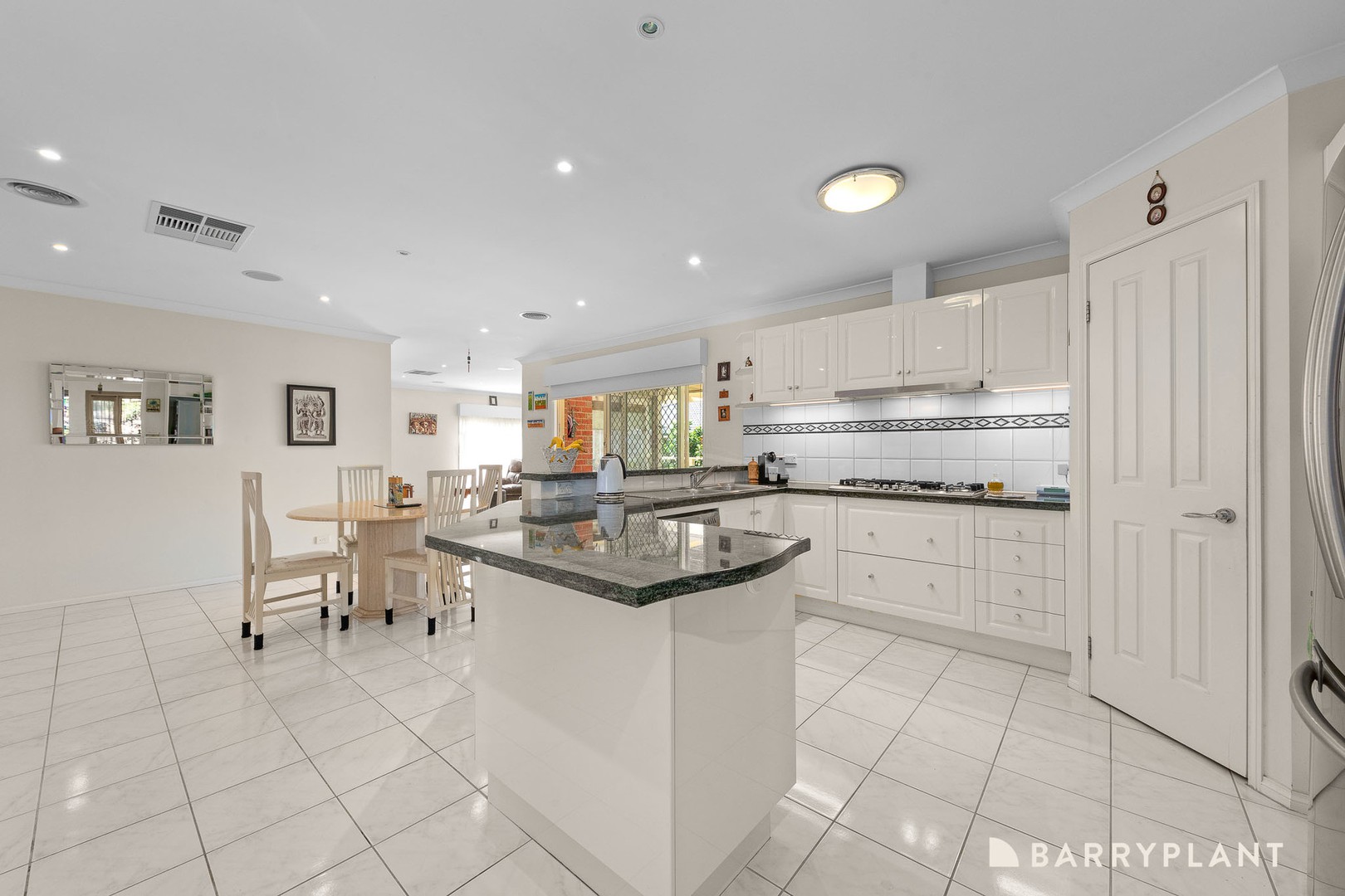 13 Stockmans Circuit, Pakenham, VIC 3810, Pakenham - Thumbnail 5