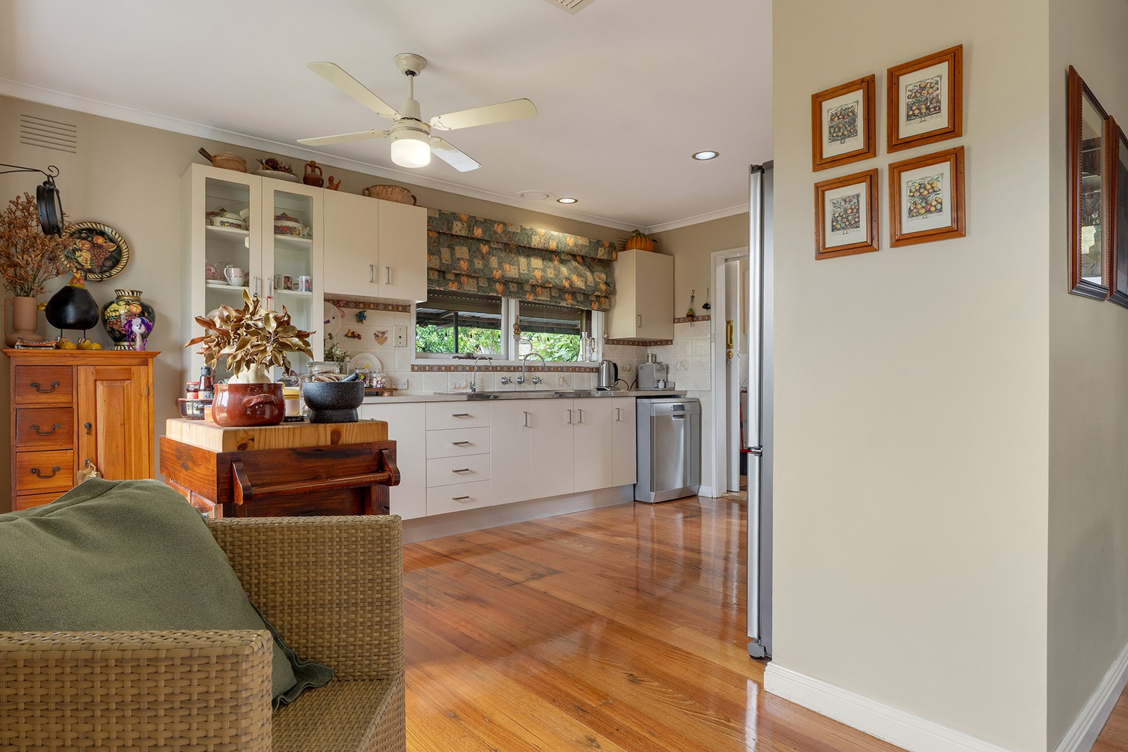 13 Stradishall Way, Tullamarine, VIC 3043, Tullamarine - Thumbnail 5