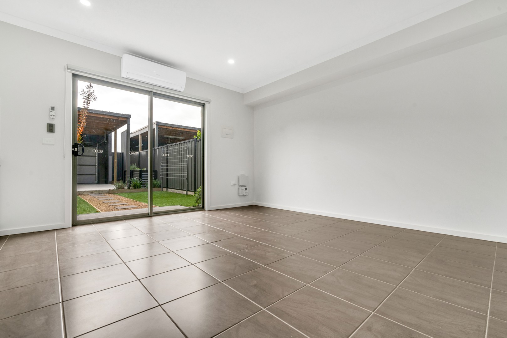 13 Tarlo Court, Craigieburn, VIC 3064, Craigieburn - Thumbnail 6