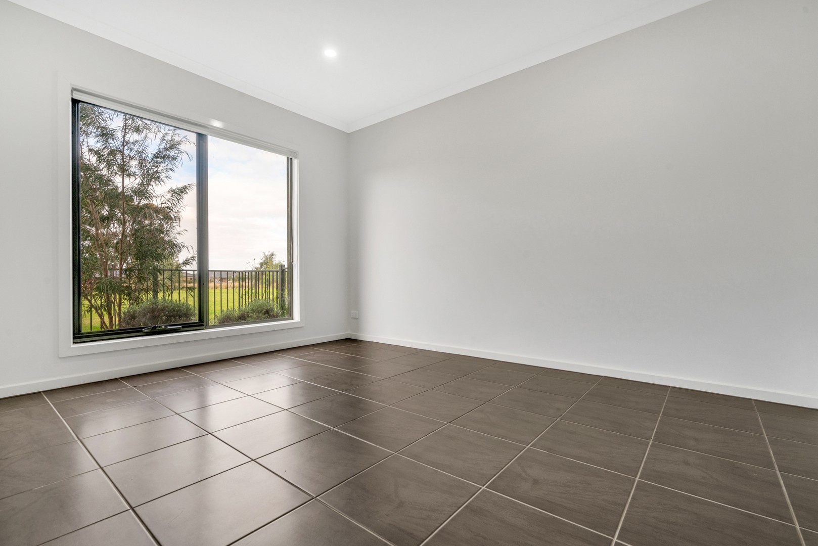 13 Tarlo Court, Craigieburn, VIC 3064, Craigieburn - Thumbnail 7