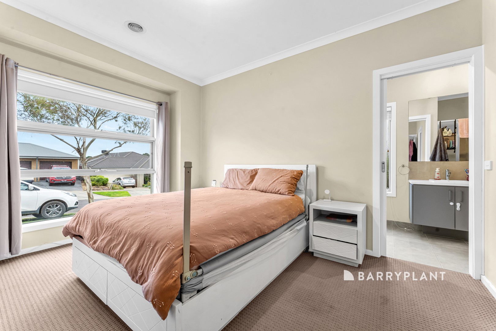 13 Tenterfield Avenue, Warragul, VIC 3820 - Thumbnail 1 - 08/07/2026