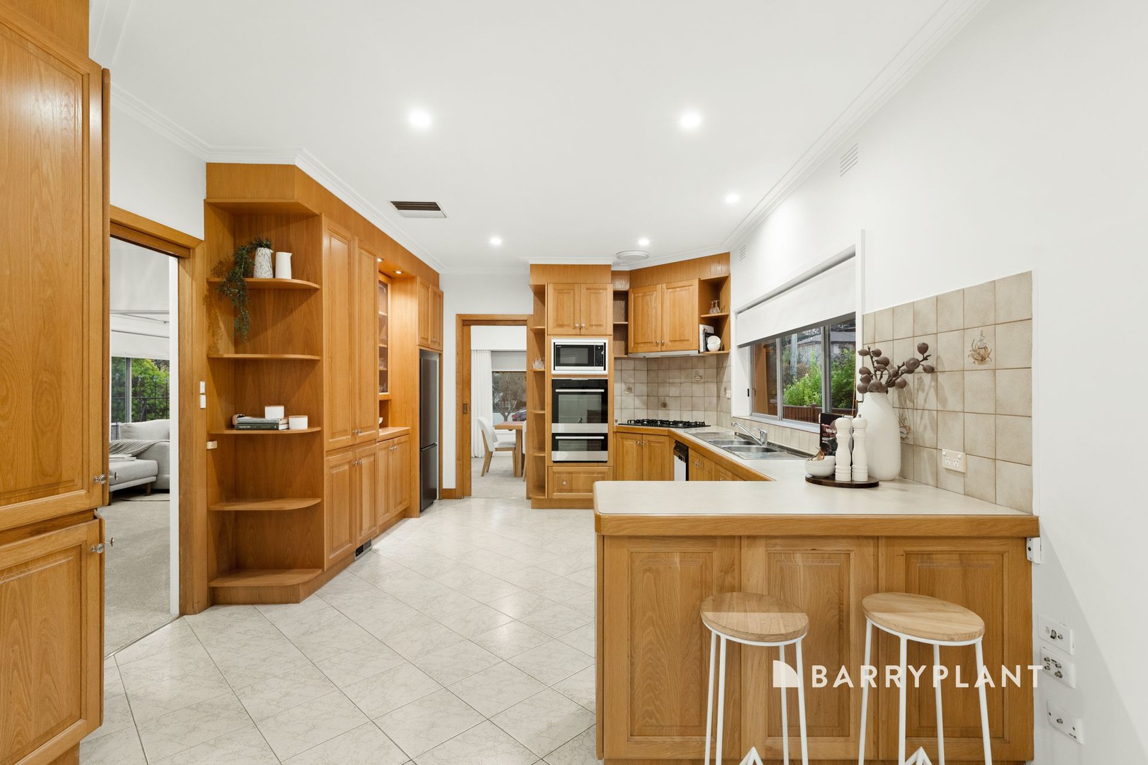 13 Terrigal Avenue, Oakleigh South, VIC 3167, Oakleigh South - Thumbnail 5