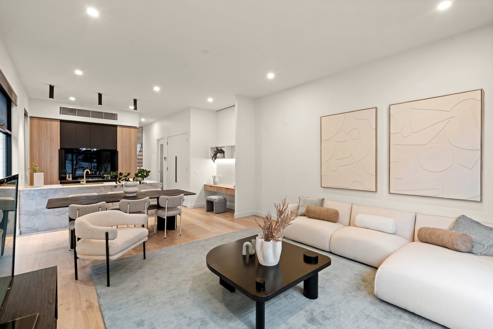 13 The Avenue, Niddrie, VIC 3042, Niddrie - Thumbnail 4