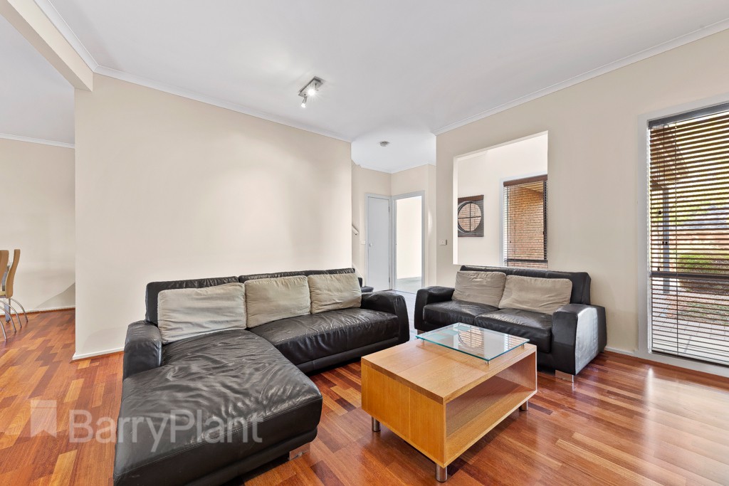 13 The Glades, Taylors Hill, VIC 3037, Taylors Hill - Thumbnail 4