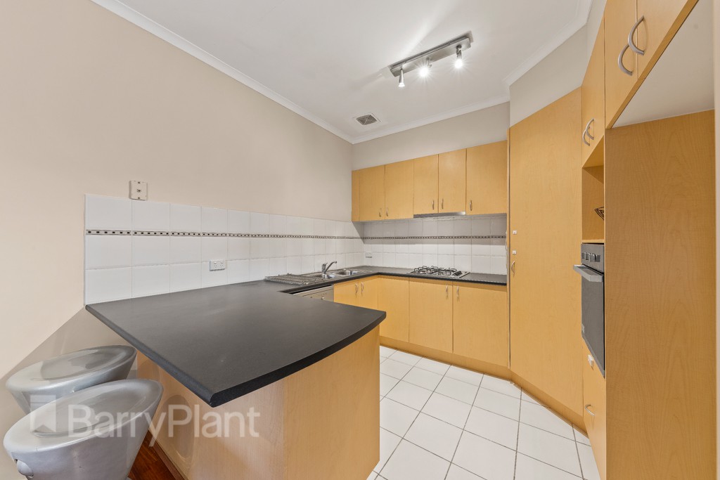 13 The Glades, Taylors Hill, VIC 3037, Taylors Hill - Thumbnail 6