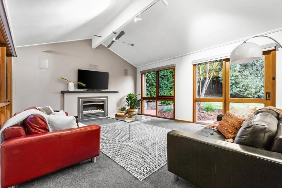 13 Thorncombe Walk, Doncaster East, VIC 3109, Doncaster East - Thumbnail 4