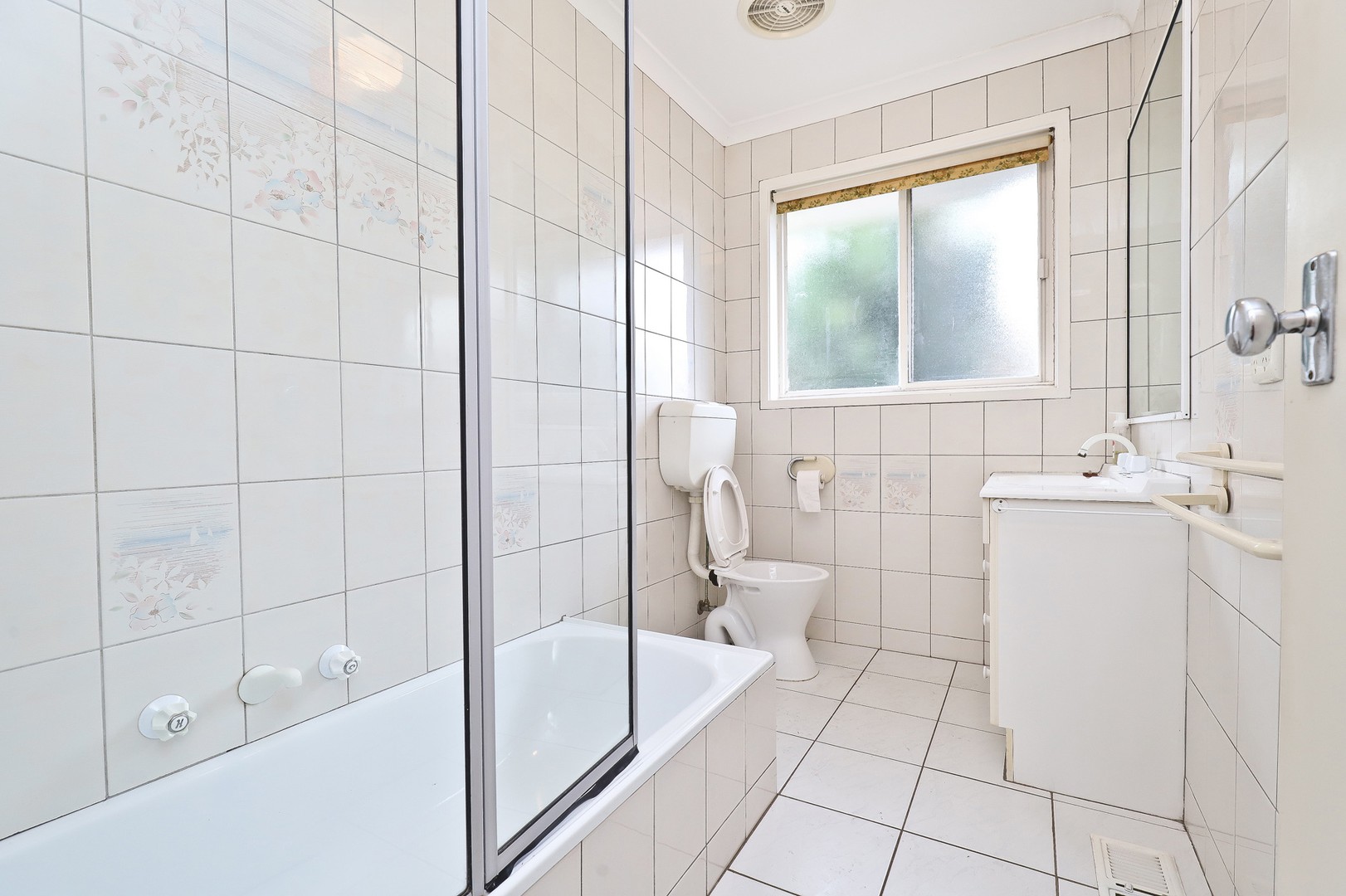 13 Thorndon Drive, St Albans, VIC 3021, St Albans - Thumbnail 3