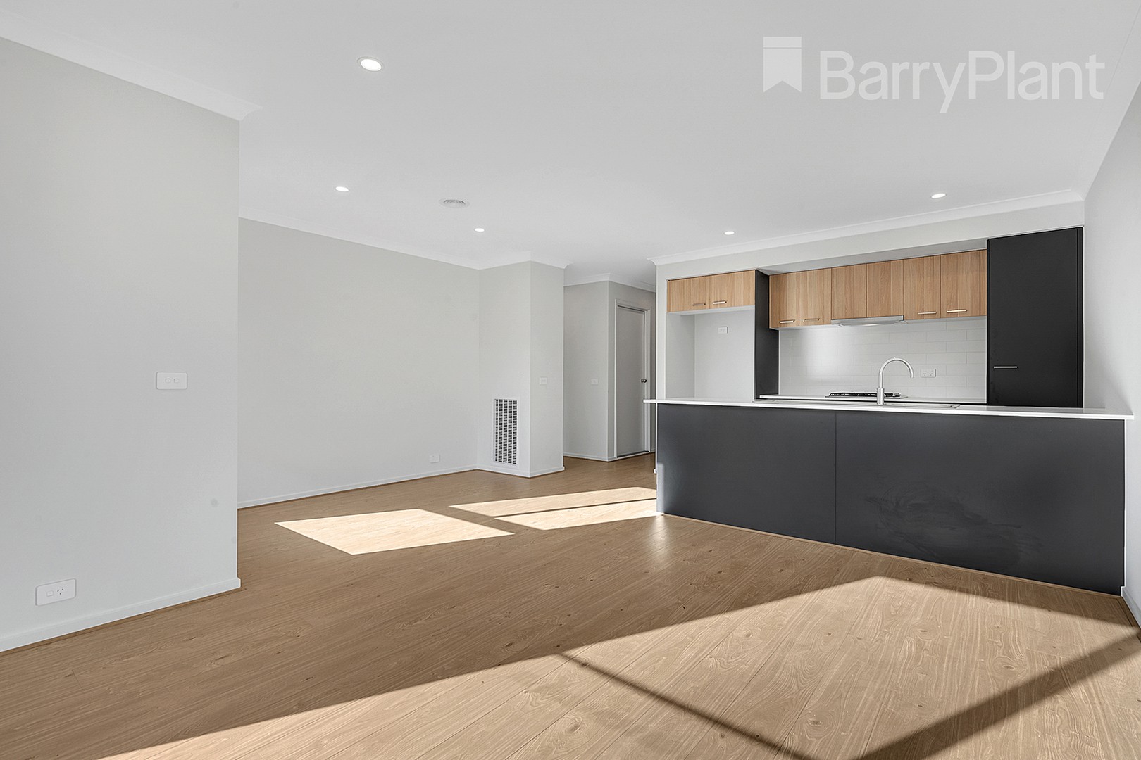 13 Titchfield Road, Donnybrook, VIC 3064, Donnybrook - Thumbnail 4
