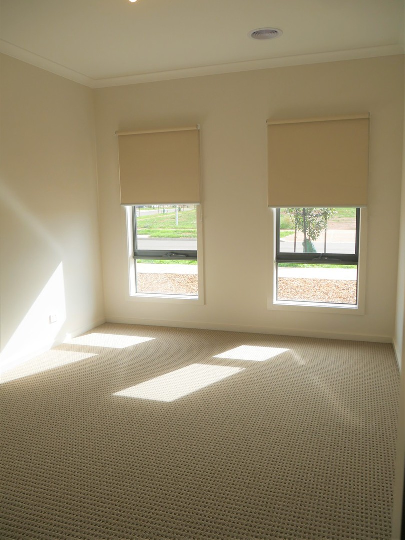 13 Tributary Way, Weir Views, VIC 3338 - Thumbnail 1 - 10/08/2021