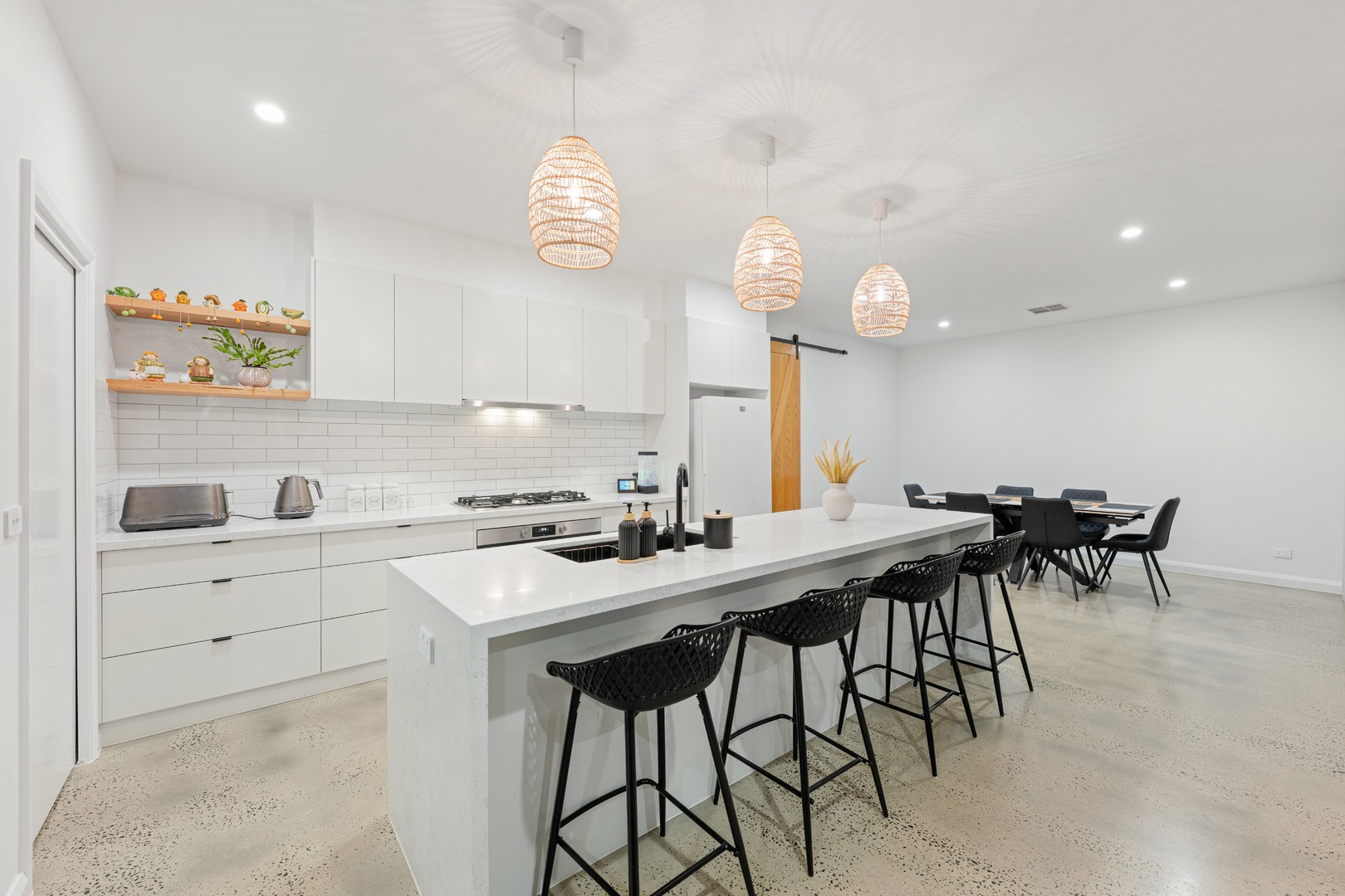 13 Trissino Drive, Mildura, VIC 3500 - Thumbnail 2 - 09/04/2026