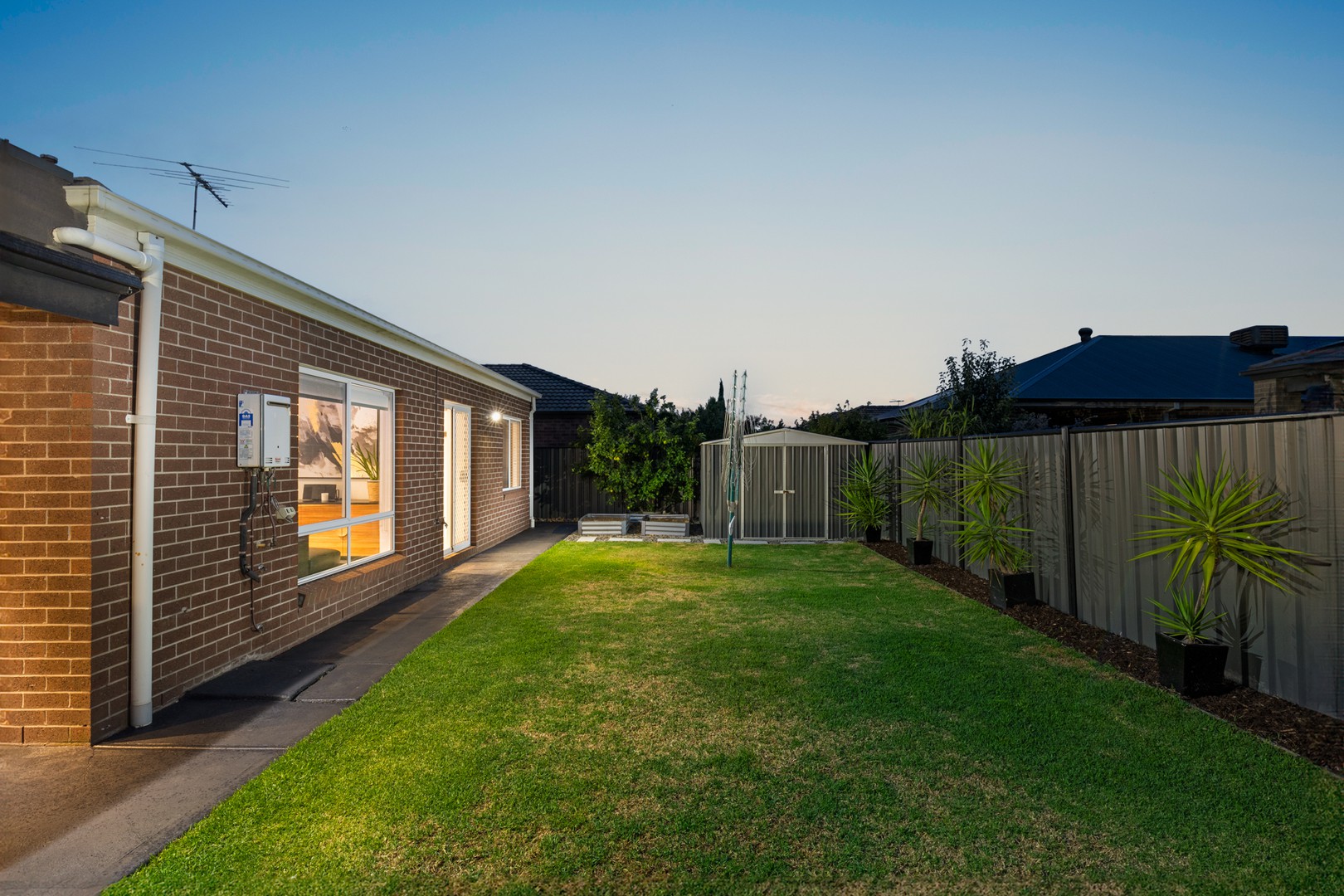 13 Truscott Grove, Point Cook, VIC 3030, Point Cook - Thumbnail 5