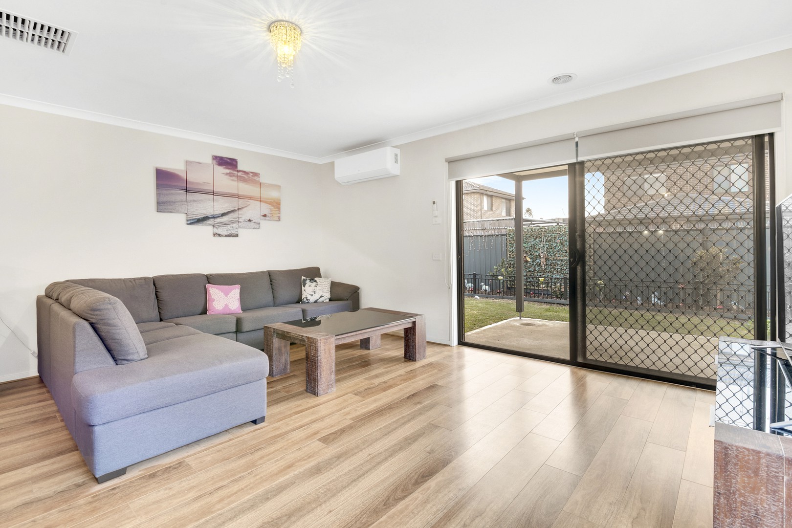 13 Tussock Road, Craigieburn, VIC 3064, Craigieburn - Thumbnail 4