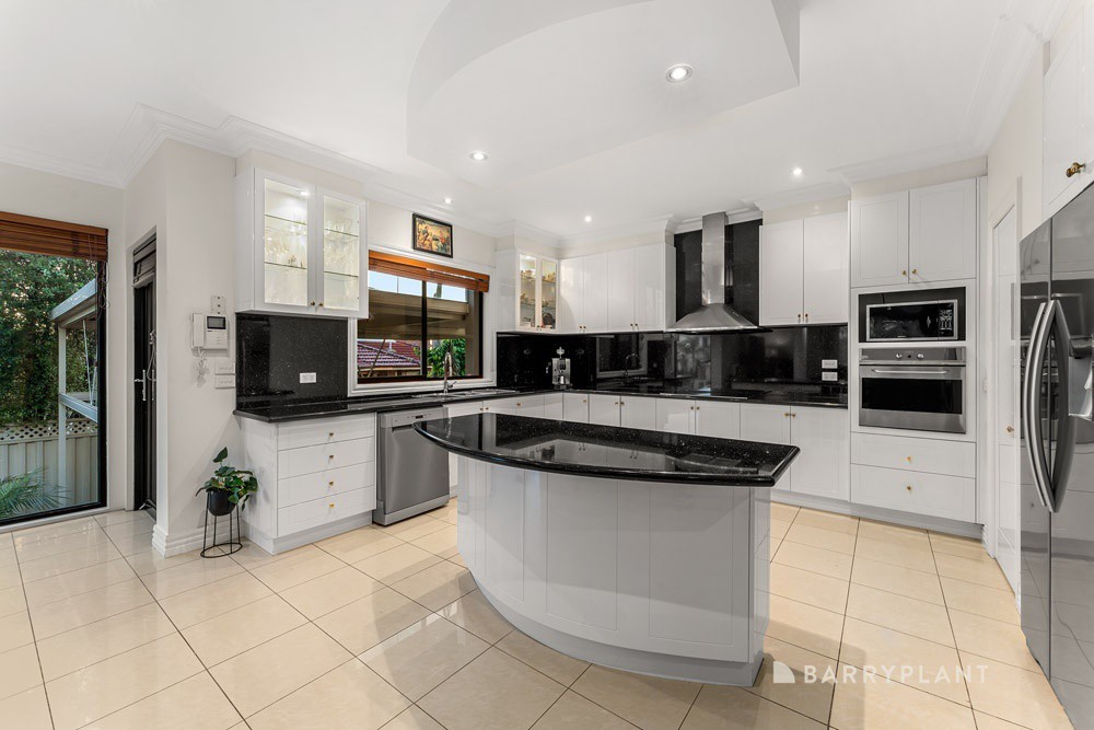13 University Drive, Mill Park, VIC 3082, Mill Park - Thumbnail 3