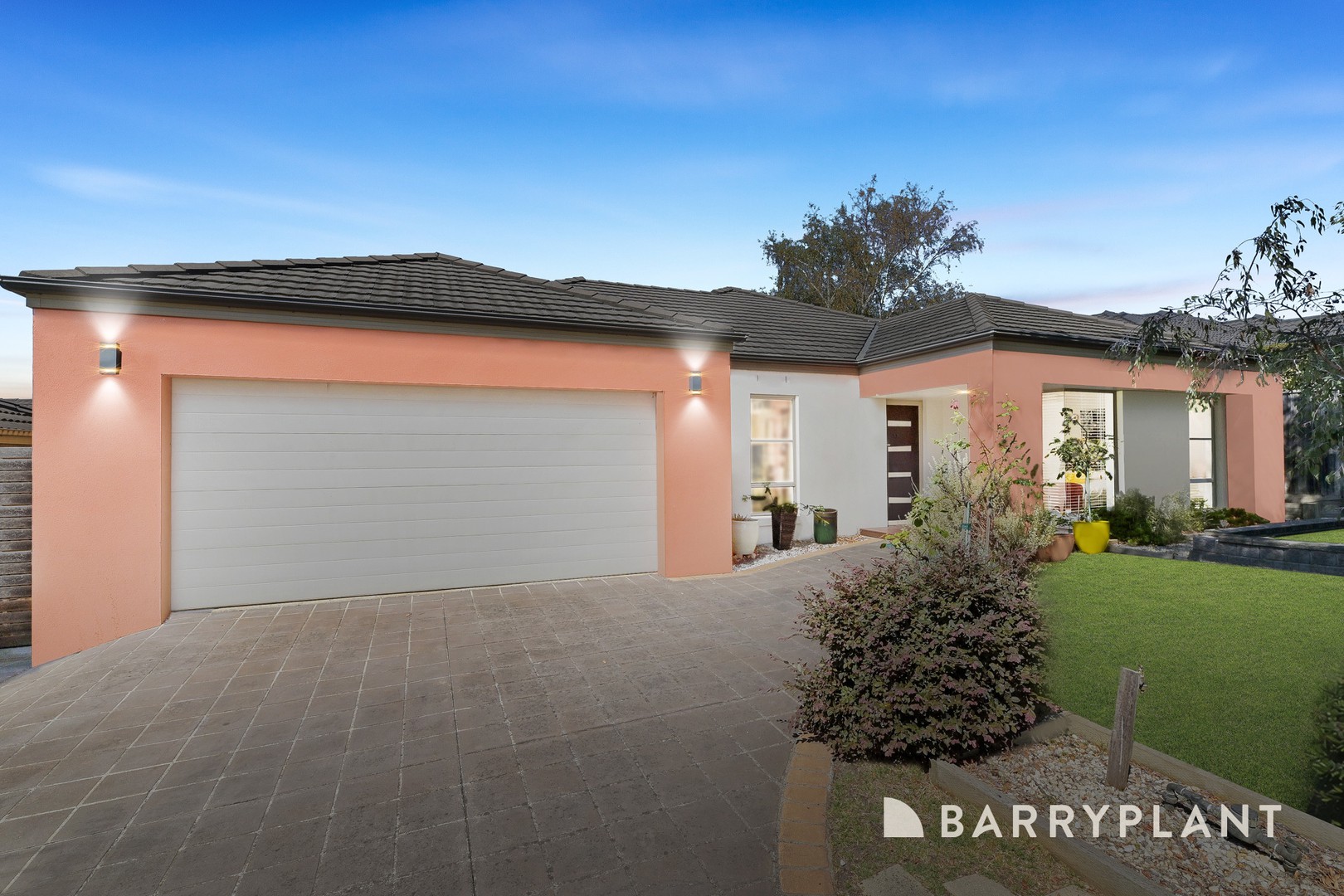 13 Viewgrand Drive, Berwick, VIC 3806 - Thumbnail 2 - 17/02/2026