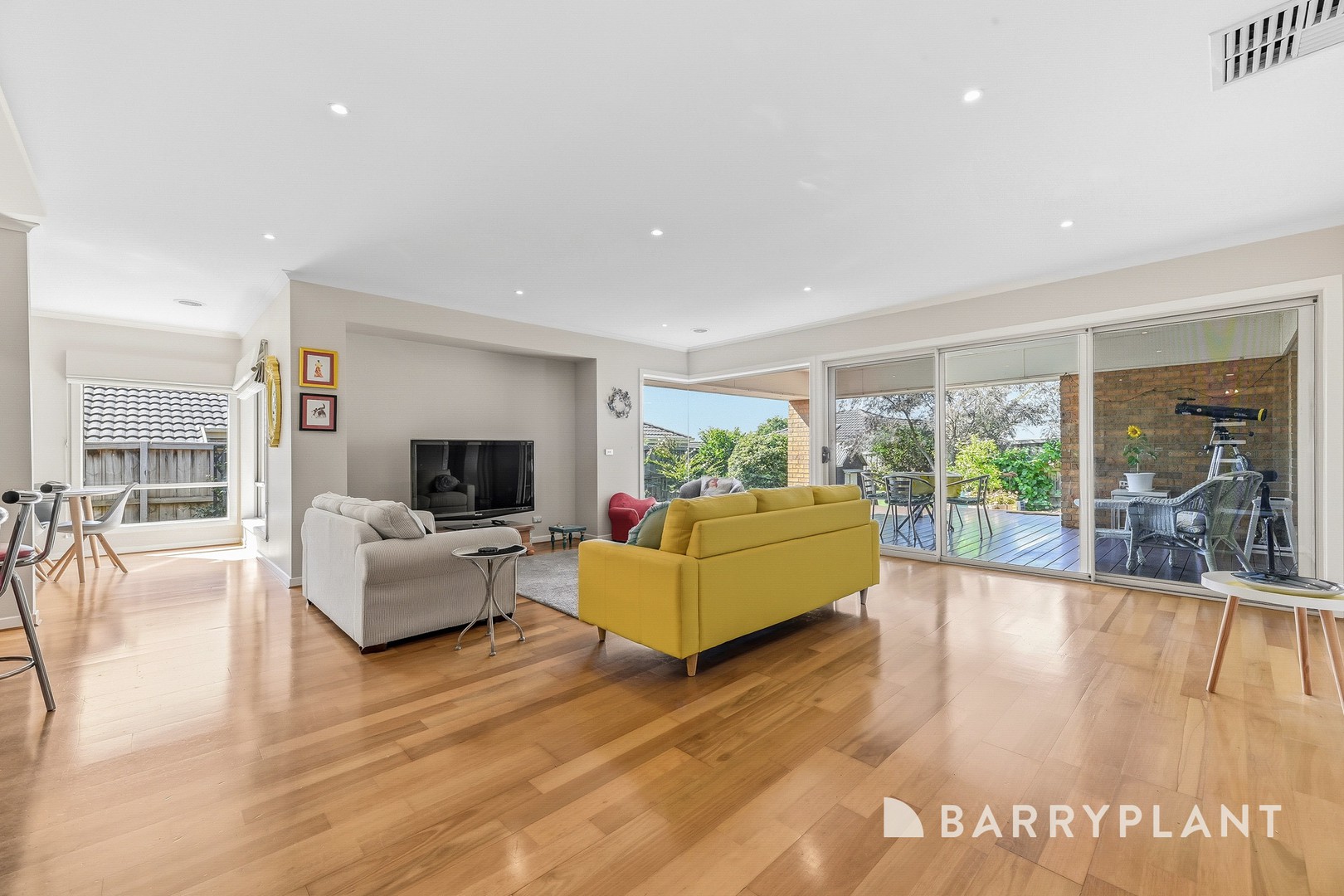 13 Viewgrand Drive, Berwick, VIC 3806, Berwick - Thumbnail 7