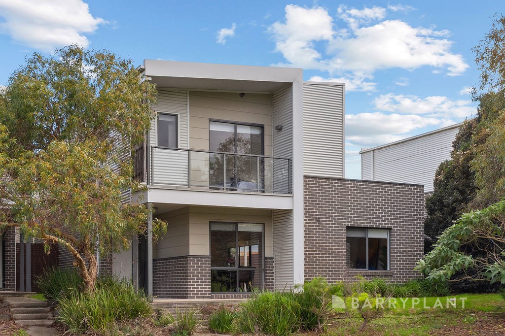 13 Vista Circuit, Westmeadows, VIC 3049 - Thumbnail 2 - 22/06/2026