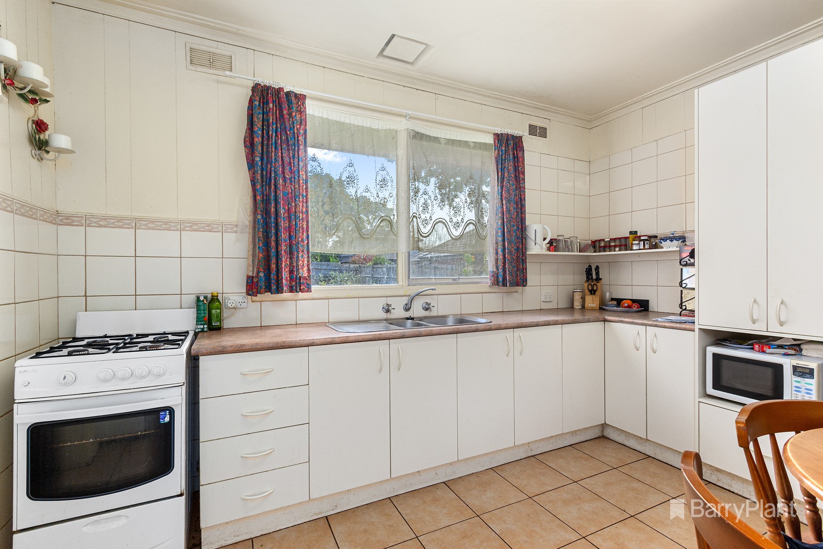 13 Vivienne Avenue, Boronia, VIC 3155, Boronia - Thumbnail 3
