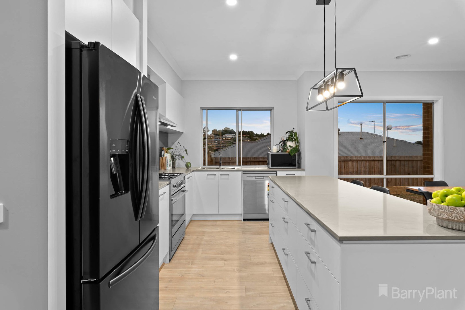 13 Wakeful Crescent, Drouin, VIC 3818, Drouin - Thumbnail 3
