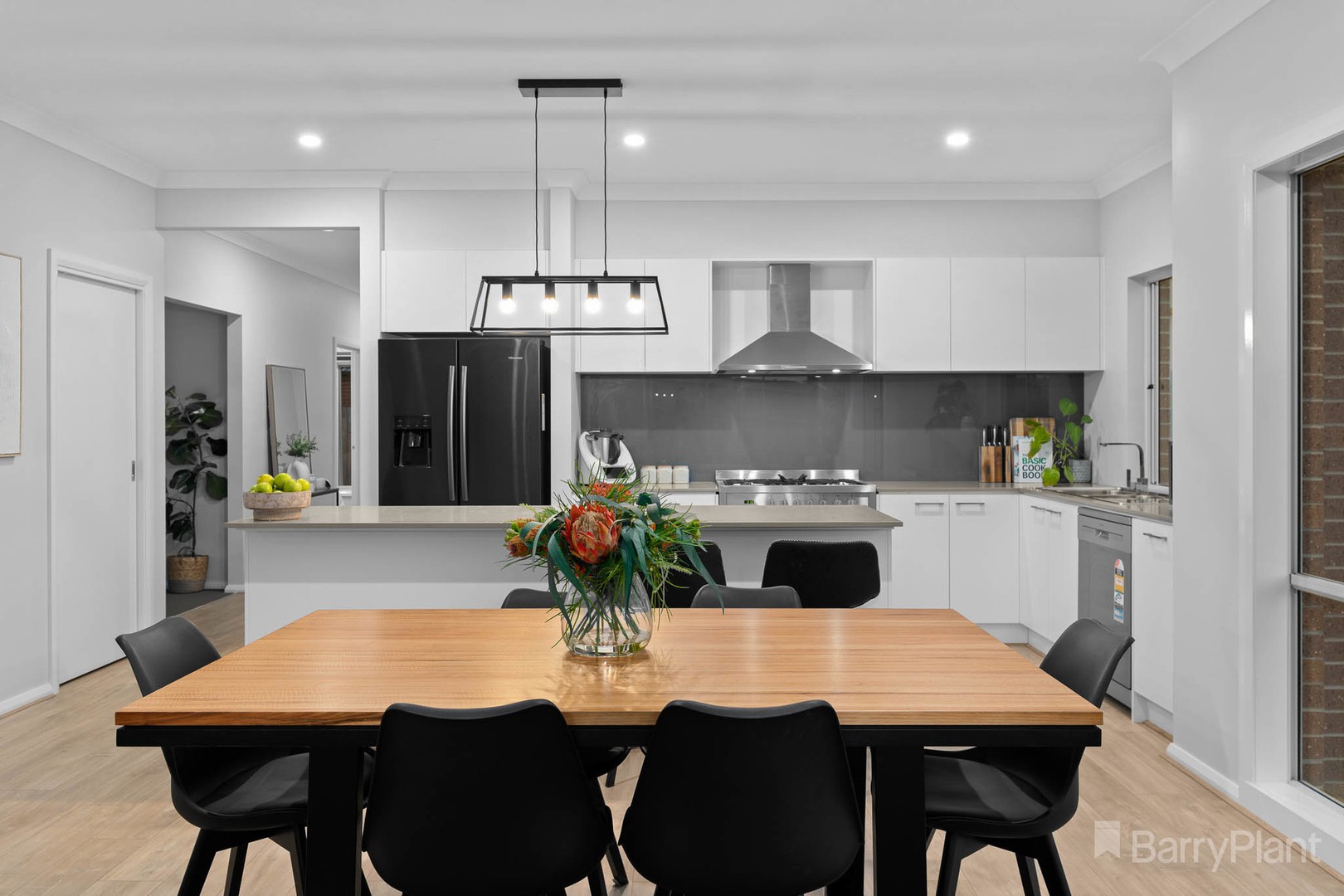 13 Wakeful Crescent, Drouin, VIC 3818, Drouin - Thumbnail 4