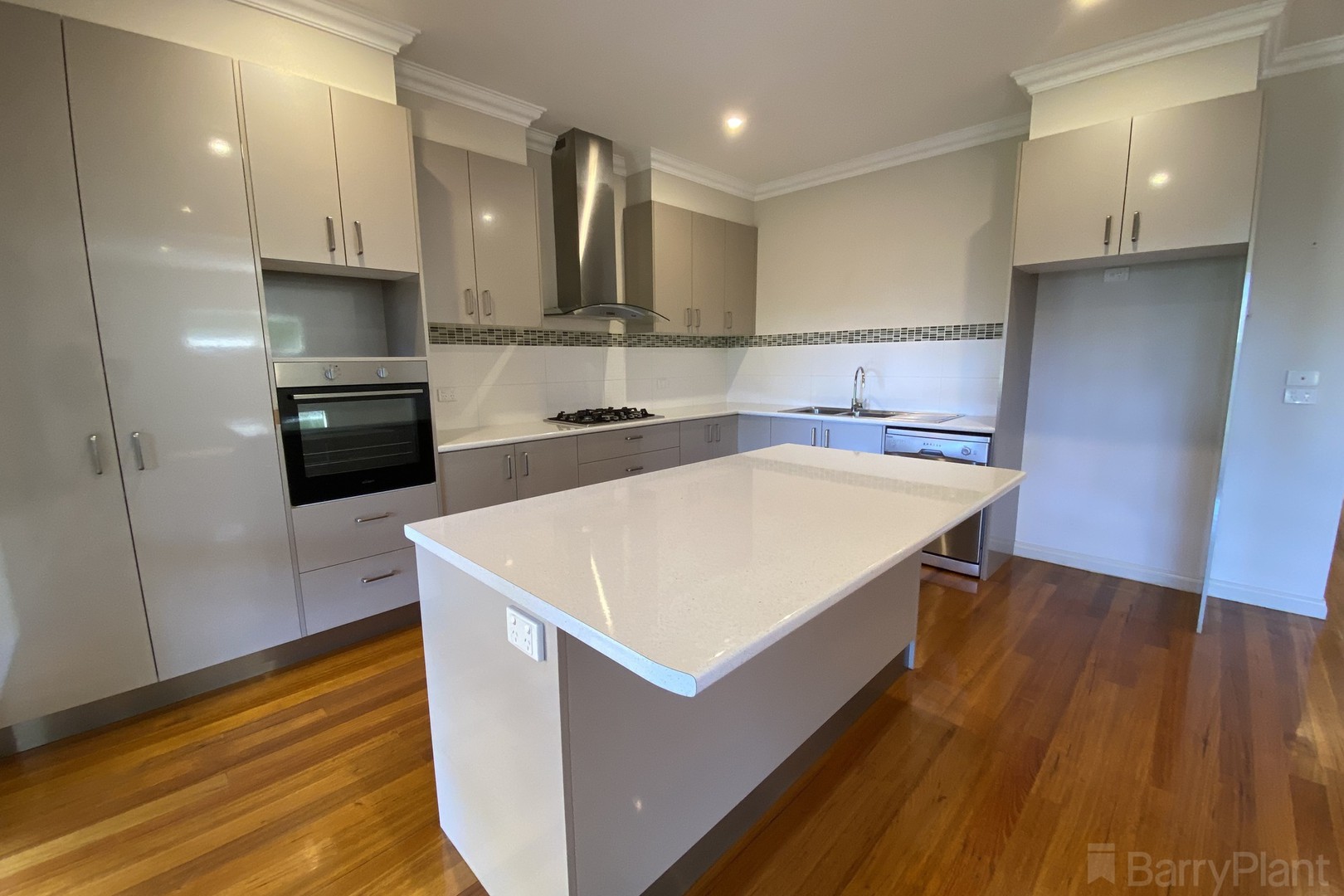 13 Walmer Street, Ringwood, VIC 3134, Ringwood - Thumbnail 4