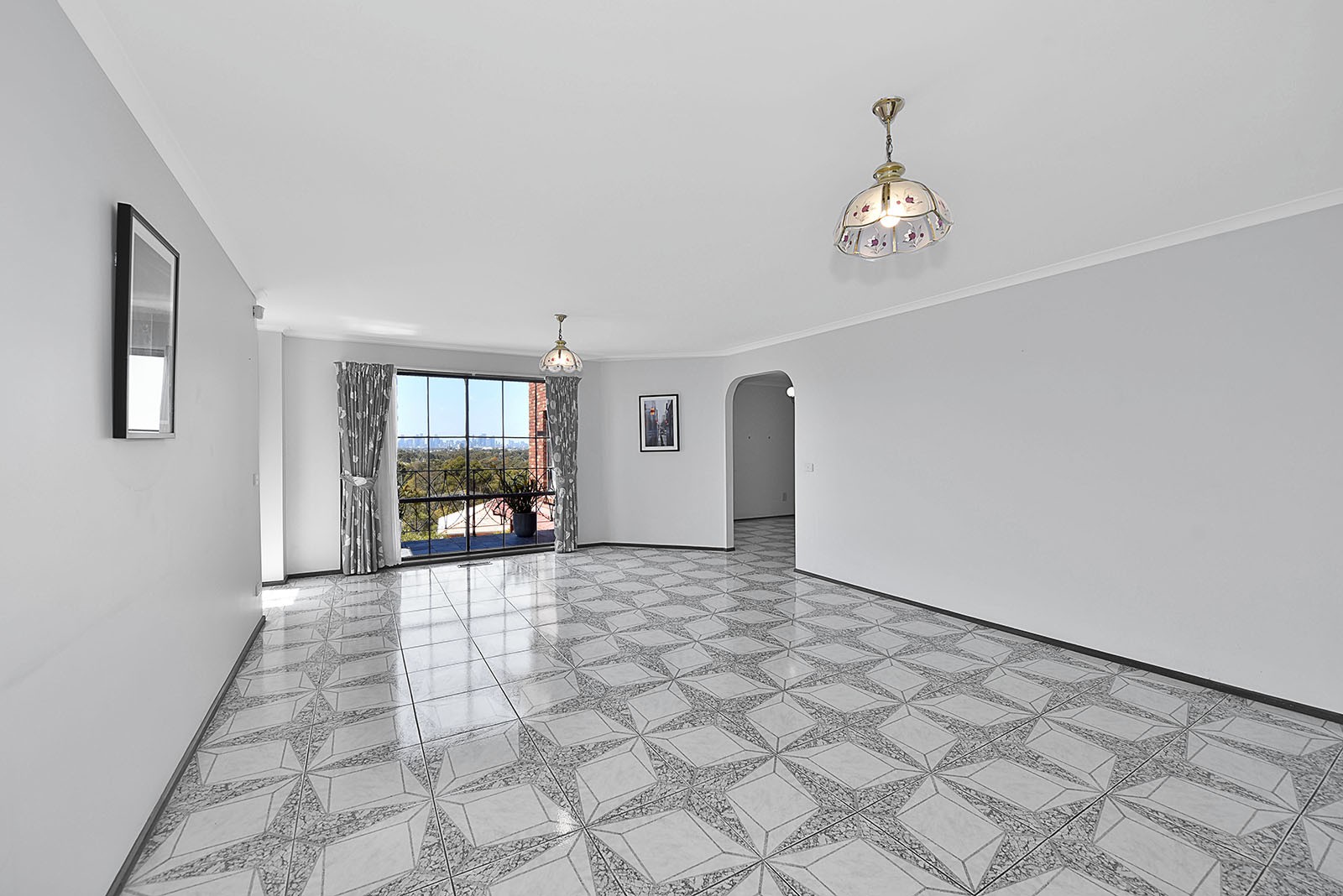 13  Warrick  Court, Avondale Heights, VIC 3034, Avondale Heights - Thumbnail 4
