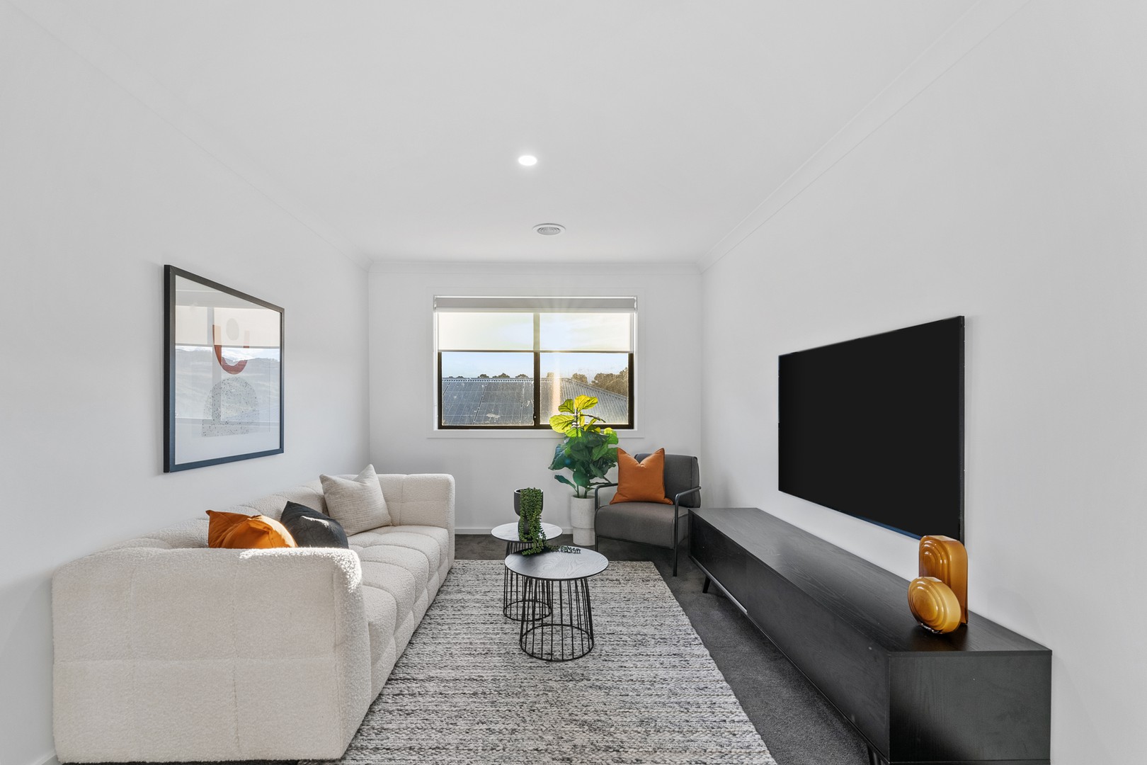 13 Windmill Avenue, Sunbury, VIC 3429, Sunbury - Thumbnail 3