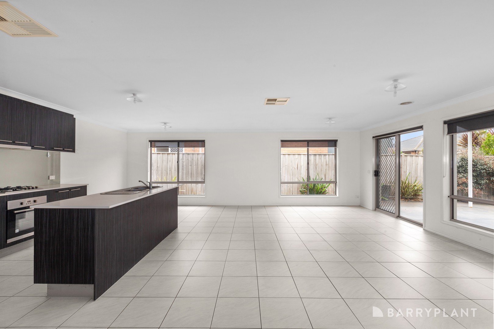 13 Woronora Way, Wallan, VIC 3756, Wallan - Thumbnail 4