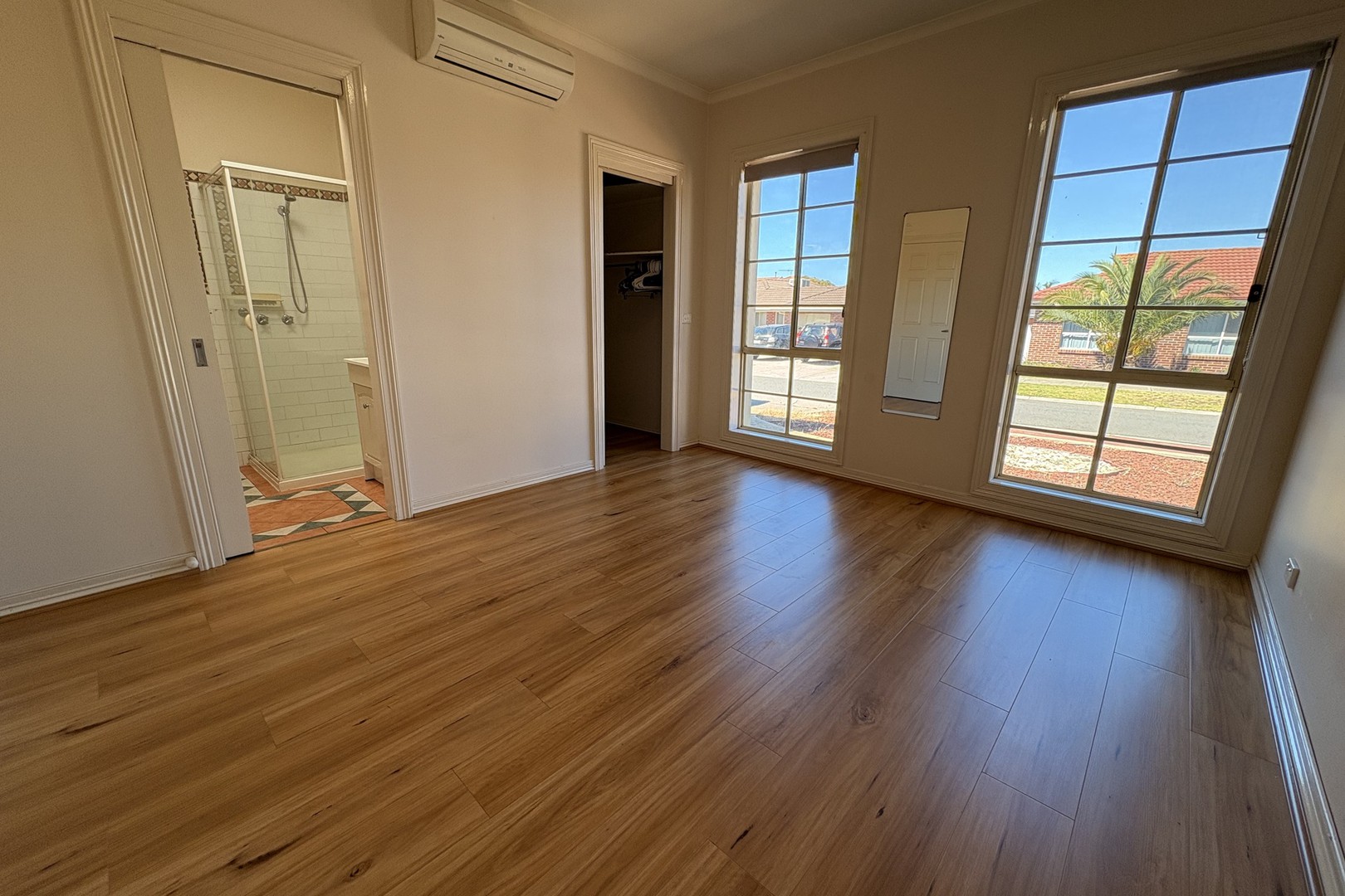 13 Yellow Gum Road, Delahey, VIC 3037, Delahey - Thumbnail 5
