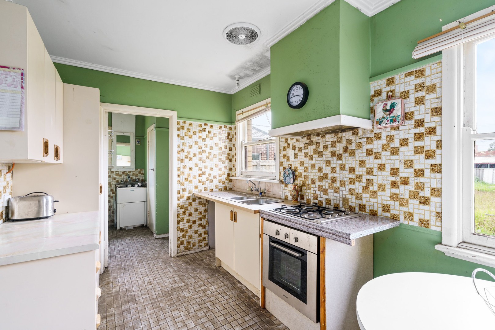 130 Halsey Road, Airport West, VIC 3042, Airport West - Thumbnail 4