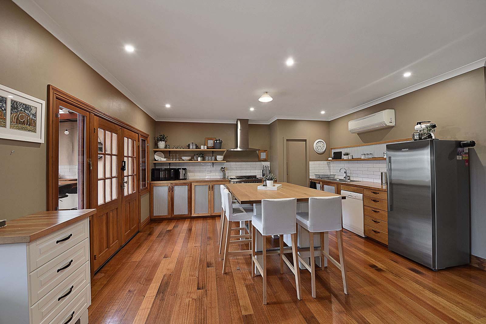 130 Hotham Rd, Niddrie, VIC 3042 - Thumbnail 2 - 15/12/2025