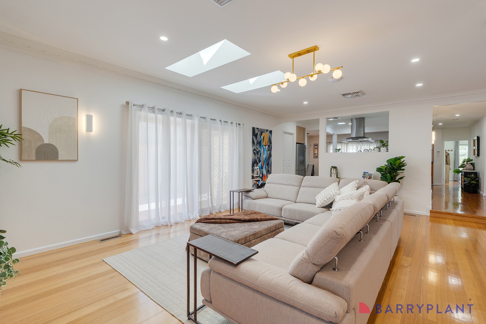 130 Leamington Street, Reservoir, VIC 3073 - Thumbnail 2 - 14/10/2025