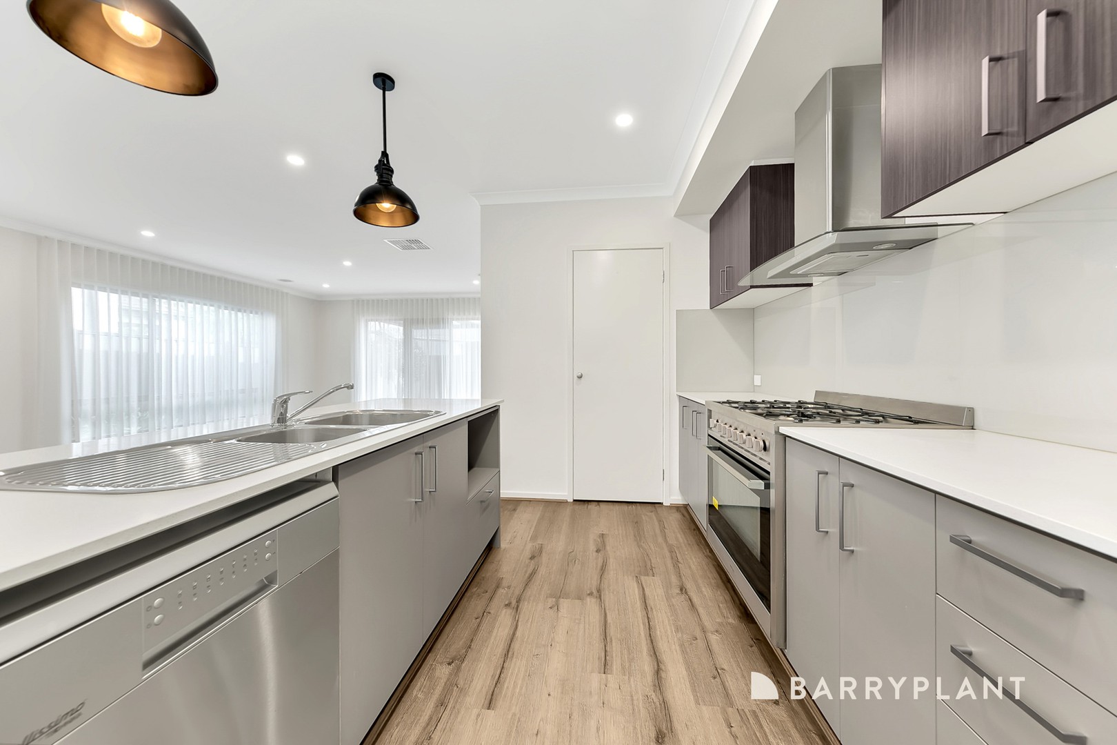 130 Lockhart Street, Mernda, VIC 3754, Mernda - Thumbnail 3