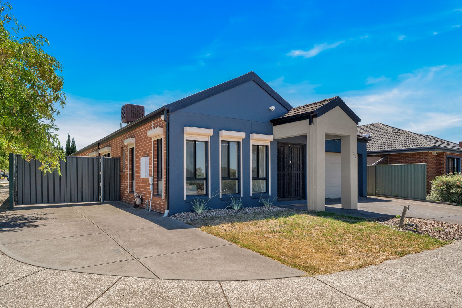 130 Malcolm Creek Parade, Craigieburn, VIC 3064 - Thumbnail 2 - 13/02/2025