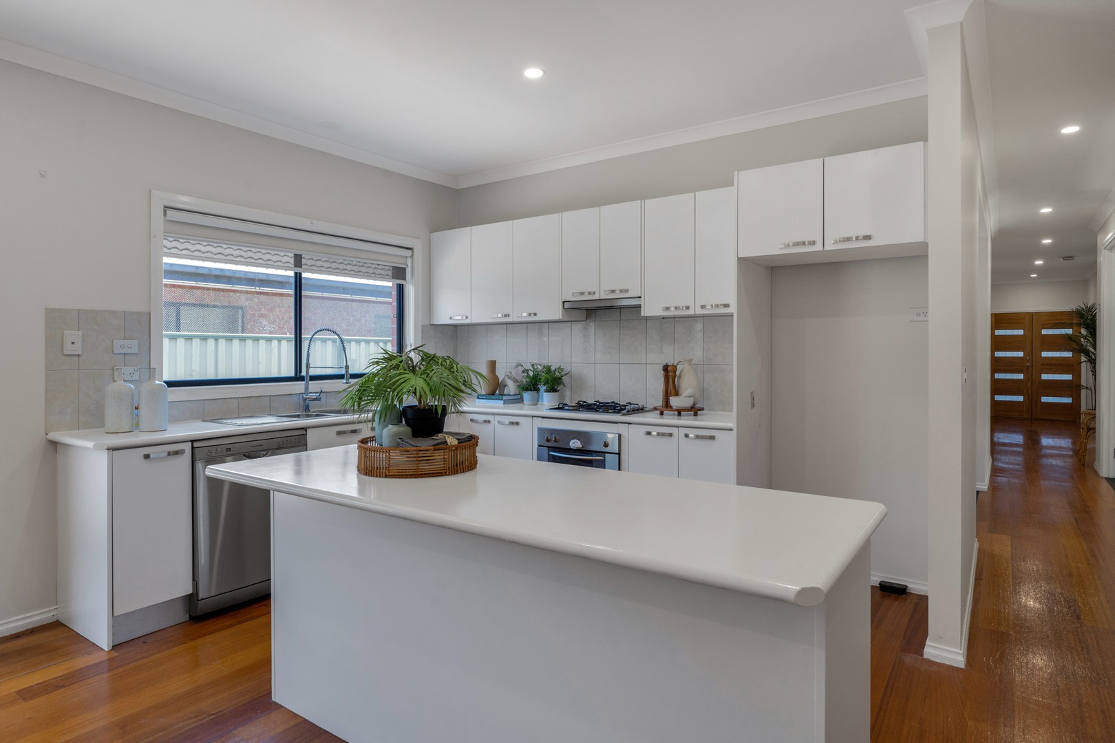 130 Malcolm Creek Parade, Craigieburn, VIC 3064, Craigieburn - Thumbnail 5